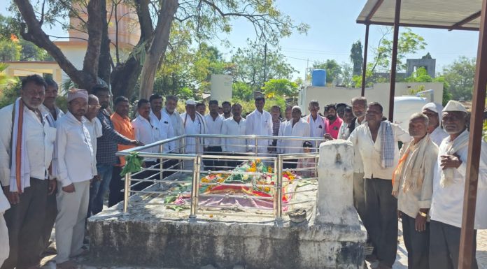 साबला येथील समाजसेवक नरहरी काकडे यांचा वाढदिवस मोठ्या उत्साहात साजरा