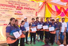 छत्रपती संभाजीनगर येथे विभाग स्तरीय क्रीडा स्पर्धेत बीड जिल्ह्याचा हॉलीबॉल संघाने प्रथम क्रमांक पटकावला