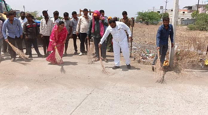 मान्सून पूर्व स्वच्छता मोहिमेस केज नगरपंचायतच्या वतीने सुरुवात