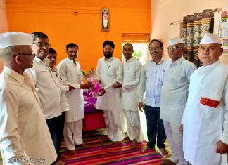 संत महात्मे यांच्या उपस्थितीत साजरा झाला दगडूभाऊ दळवे यांचा वाढदिवस